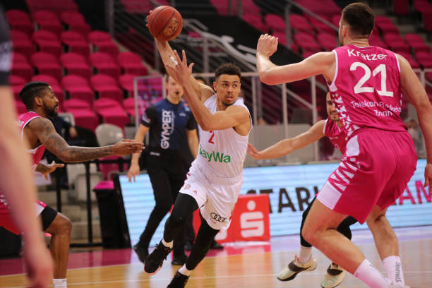 周冠宇精准 周冠宇精准