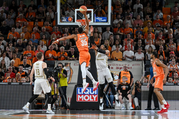 到日乒教练 到日乒教练